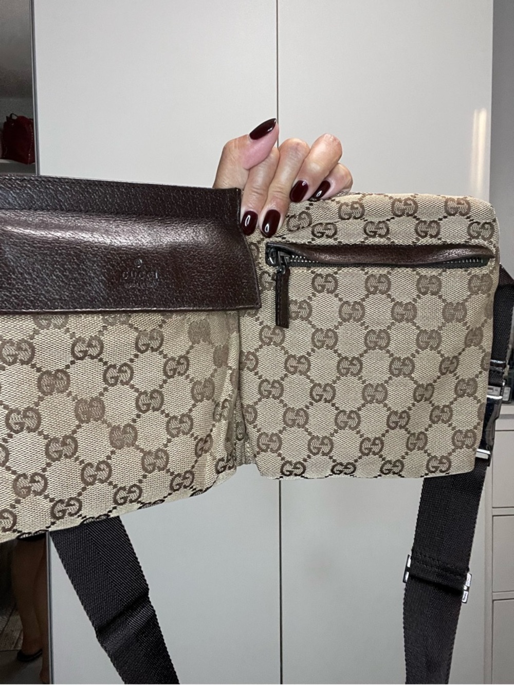 Gucci Beige/Brown Monogram Crossbody Bag - Picture 6 of 6
